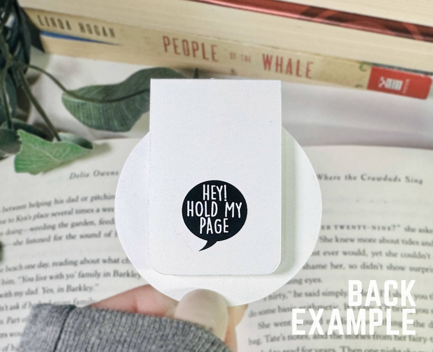 BootsTees - Smutty Books Magnetic Bookmark for Romance Novel Fans