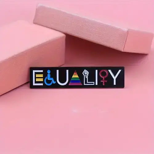 Magnifique Hearts - Equality Enamel Pin – Symbol of Fairness, Unity & Justice