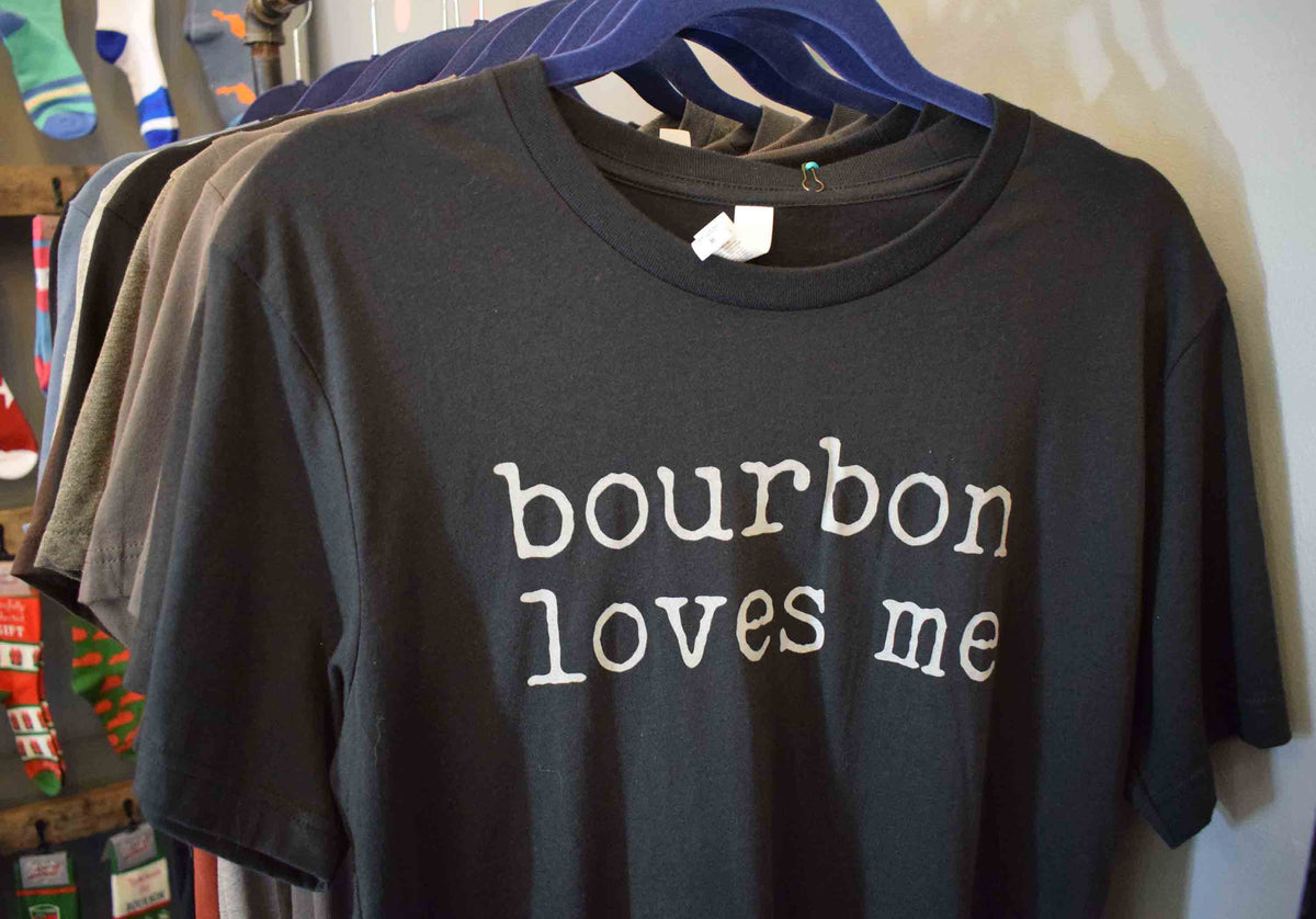 Suzan's Creations - Bourbon Loves Me Unisex T-Shirt