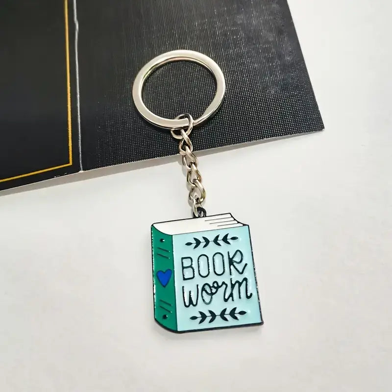 Magnifique Hearts - "Bookworm" Enamel Keychain – Perfect for Book Lovers