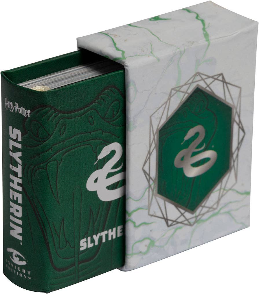 Insight Editions - #1 Pop Culture Publisher - Harry Potter: Slytherin