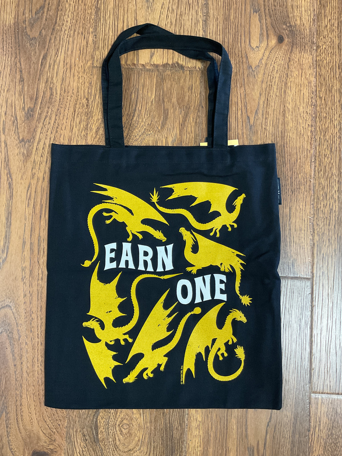 Fourth Wing Want a Dragon Tote Bag