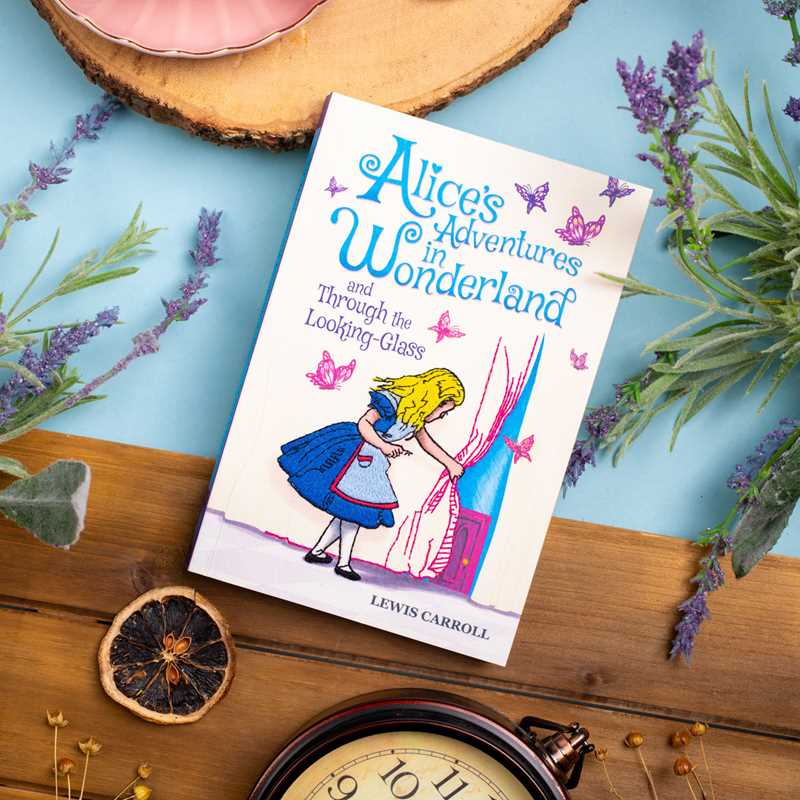 Simon & Schuster - Alice's Adventures in Wonderland and Through the Looking-Glass (Keepsake Edition) by Lewis Carroll