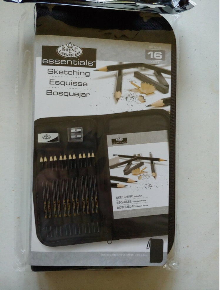 Royal & Langnickel Sketching Essentials Kit