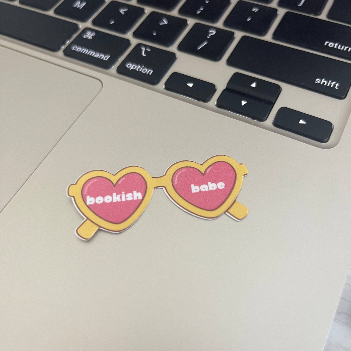 Limes & Lilly - Bookish Girl Heart Sunglasses Retro Vinyl Sticker