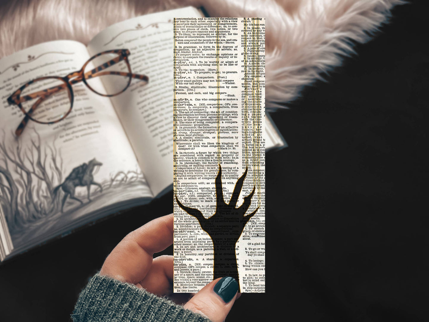 Mirkwood Scribes - Creepy Claw Bookish Bookmark